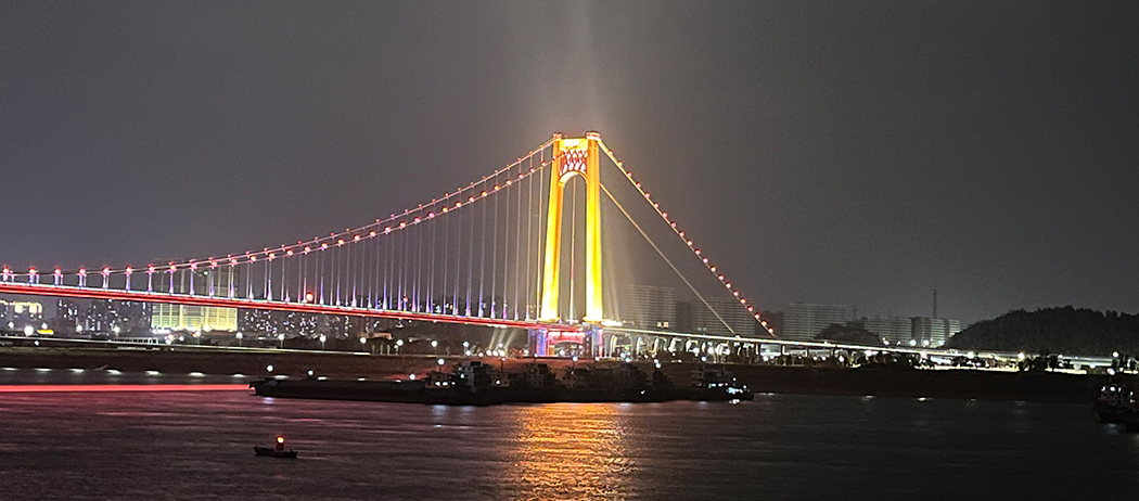 Yangtze River Bridge Lighting Project 05.jpg
